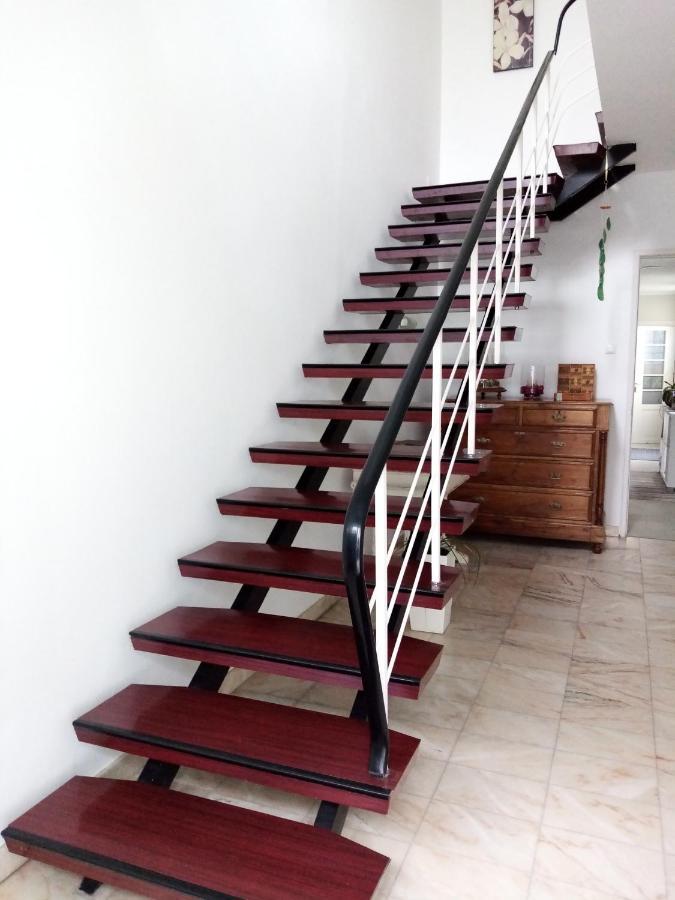Upstairs Home Πόντα Ντελγκάντα Εξωτερικό φωτογραφία